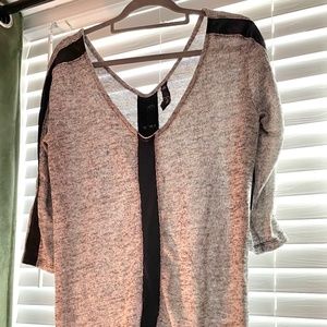 Gray knit top